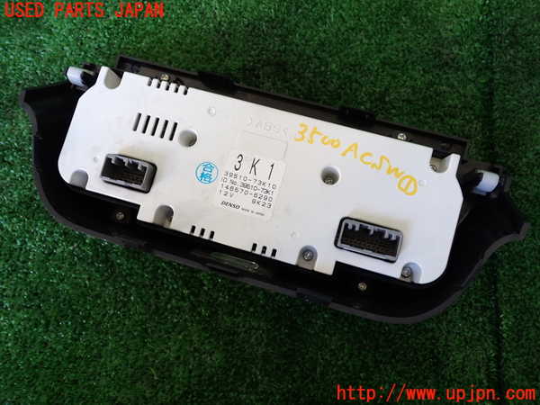 1UPJ-9235006066]スイフト(ZC71S)エアコンスイッチ1 中古_2