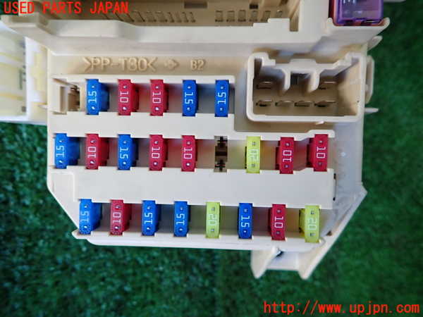 1UPJ-9235006742]スイフト(ZC71S)ヒューズボックス2 中古_3