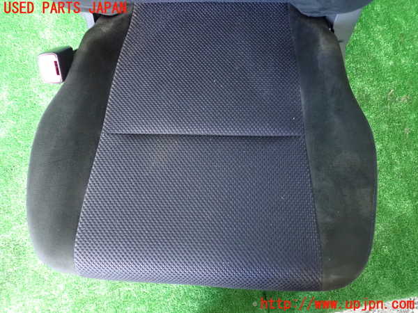 1UPJ-9235007065]スイフト(ZC71S)助手席シート 中古_2
