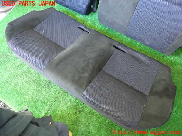 1UPJ-9235007385]スイフト(ZC71S)リアシート 中古_2