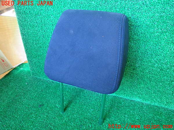 1UPJ-9235007040]スイフト(ZC71S)運転席ヘッドレスト 中古_2