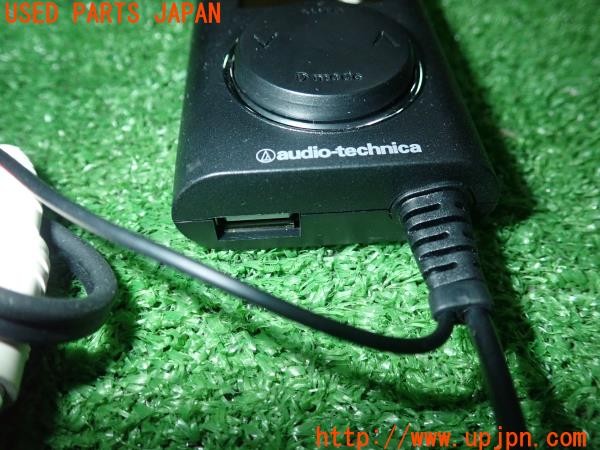 3UPJ=9235010001]BMW ミニ(MINI)クーパーD(XT15M F55)前期 audio-technica オーディオテクニカ AT-FMT900 FMトランスミッター 中古_3