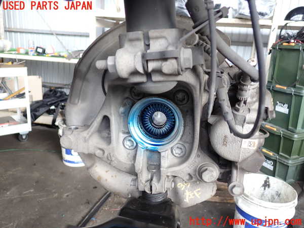 2UPJ-9235014295]BMW ミニ(MINI)クーパーD(XT15M)(F55)左フロントナックルハブ 中古_2