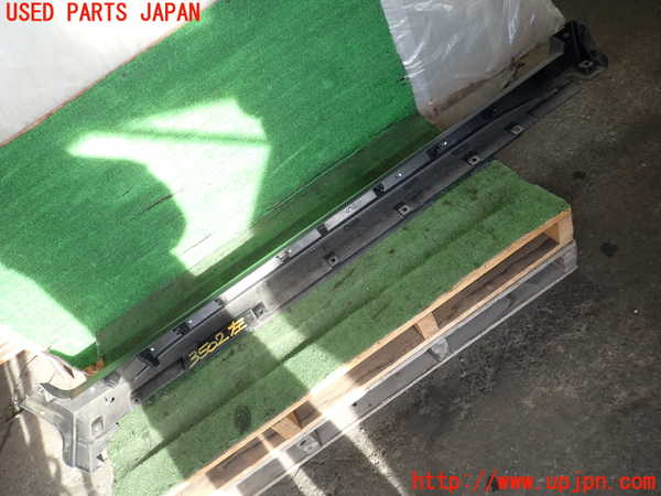 2UPJ-9235021392]エクストレイル(T32)左サイドステップ 中古_4
