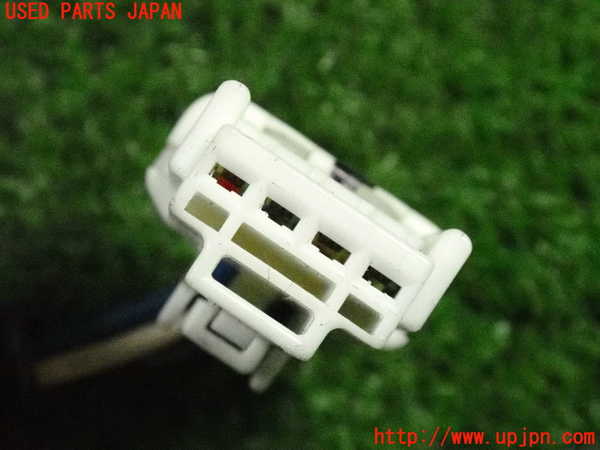 2UPJ-9235021530]エクストレイル(T32)右テールランプ 中古_4