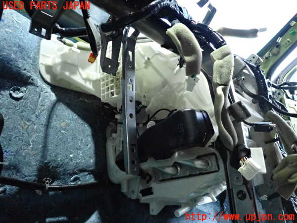 2UPJ-9235026081]エクストレイル(T32)エバポレーター1 中古_3