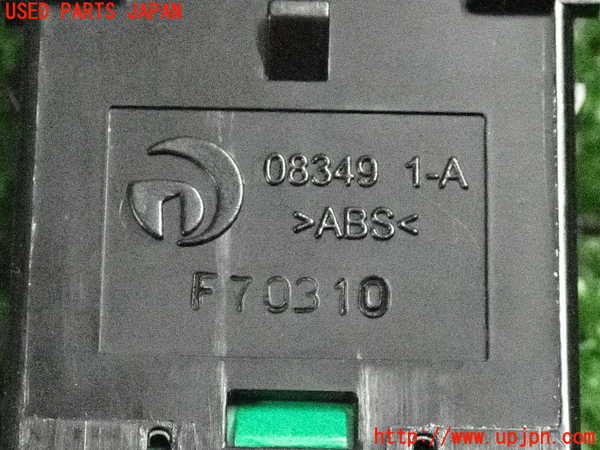 2UPJ-9235026308]エクストレイル(T32)スイッチ3 (バックドア) 中古_3