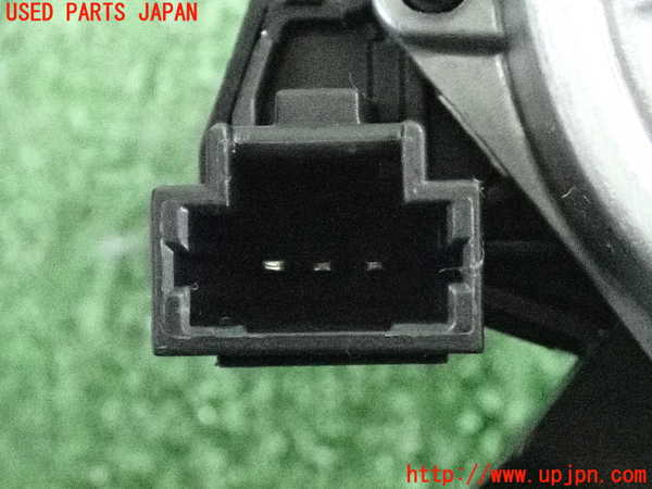 2UPJ-9235026775]エクストレイル(T32)リアワイパーモーター 中古_4