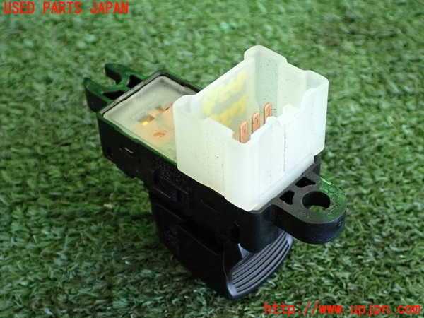 2UPJ-9235026245]エクストレイル(T32)左前パワーウィンドウスイッチ 中古_2