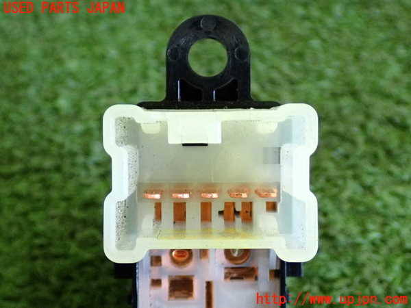 2UPJ-9235026245]エクストレイル(T32)左前パワーウィンドウスイッチ 中古_4