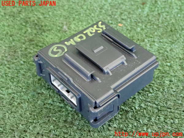 2UPJ-9235026150]エクストレイル(T32)コンピューター5(284P16FR0A)  中古_2