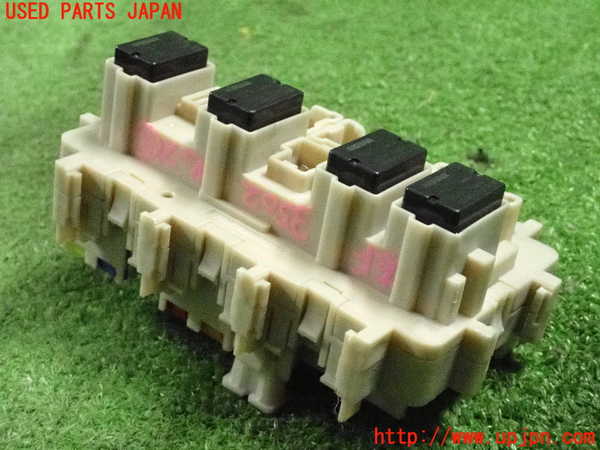 2UPJ-9235026743]エクストレイル(T32)ヒューズボックス3 (室内助手席側) 中古_2