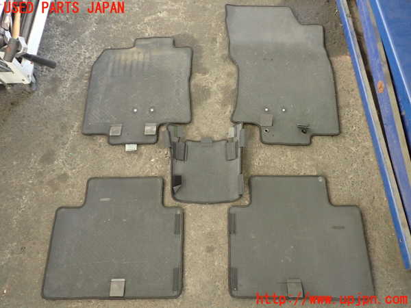 2UPJ-9235027800]エクストレイル(T32)フロアマット 中古_2