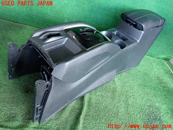 2UPJ-9235027540]エクストレイル(T32)センターコンソール 中古_2