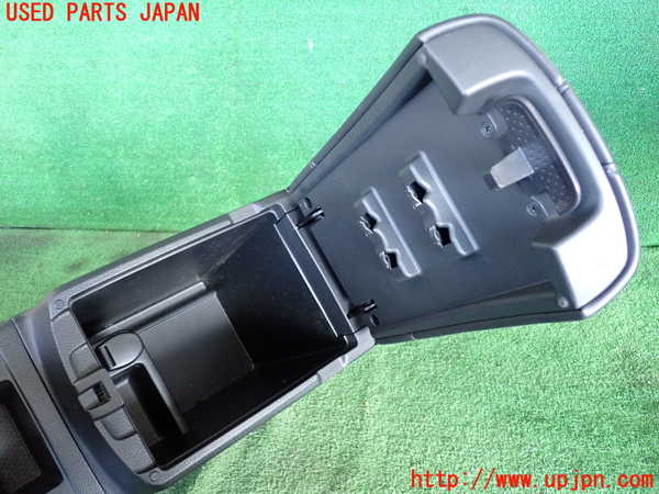 2UPJ-9235027540]エクストレイル(T32)センターコンソール 中古_4