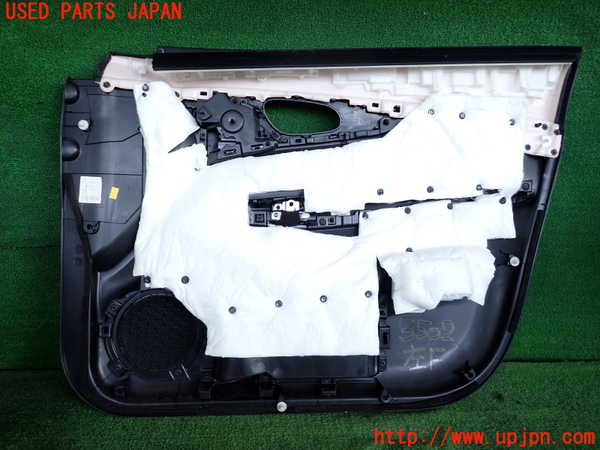 2UPJ-9235021264]エクストレイル(T32)左前ドア内張り 中古_4