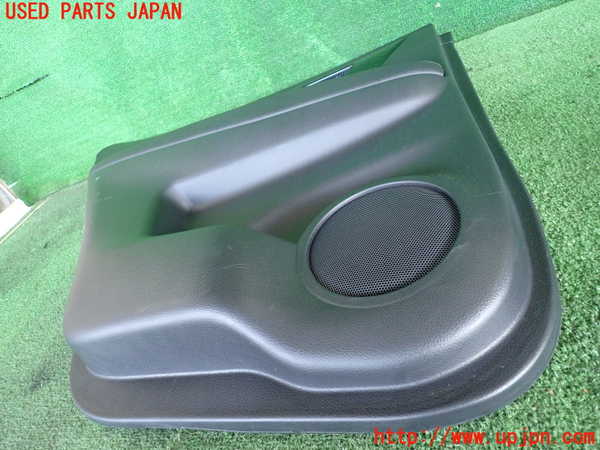 2UPJ-9235021324]エクストレイル(T32)左後ドア内張り 中古_3