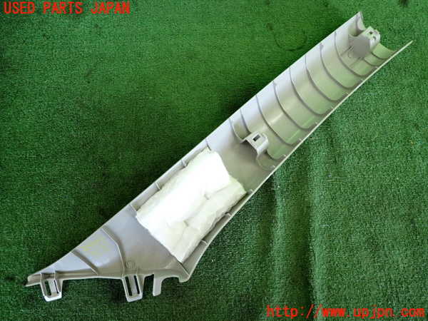 2UPJ-9235027660]エクストレイル(T32)左フロントピラートリム 中古_2