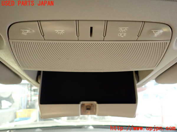2UPJ-9235026411]エクストレイル(T32)ルームランプ1  （真中、１列目、天井) 中古_2