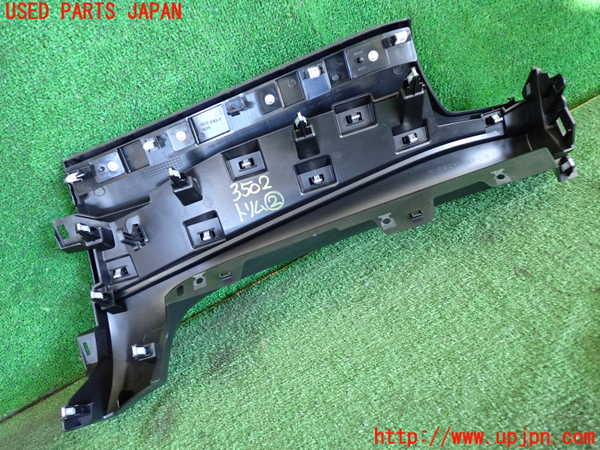 2UPJ-9235027692]エクストレイル(T32)内装トリム類2 中古_2