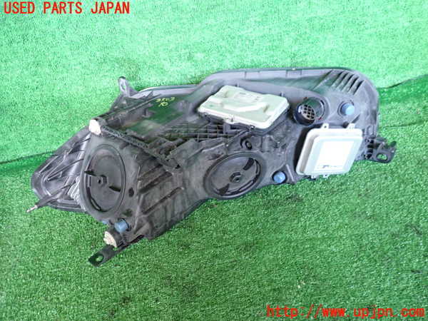 2UPJ-9235031130]ジャガー・XE(JA2NA)右ヘッドライト HID 中古_2