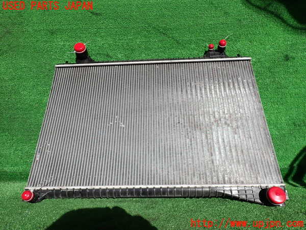 2UPJ-9235032321]ジャガー・XE(JA2NA)ラジエーター1 中古_4