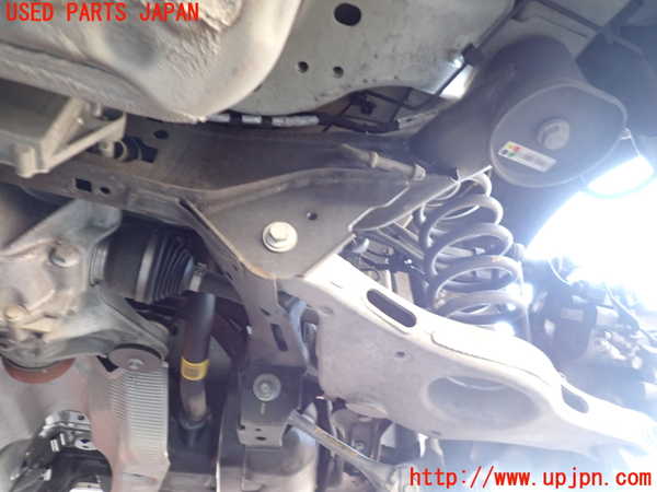 2UPJ-9235035295]ジャガー・XE(JA2NA)リアメンバー 中古_3