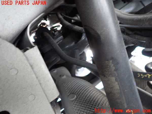 2UPJ-9235035445]ジャガー・XE(JA2NA)リアスタビライザー 中古_3