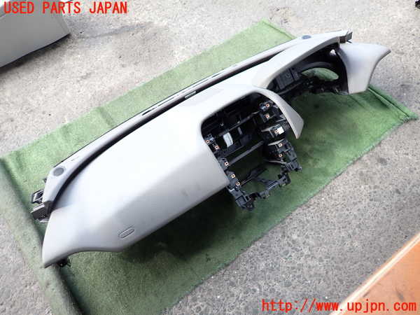 2UPJ-9235037505]ジャガー・XE(JA2NA)ダッシュボード 中古_3