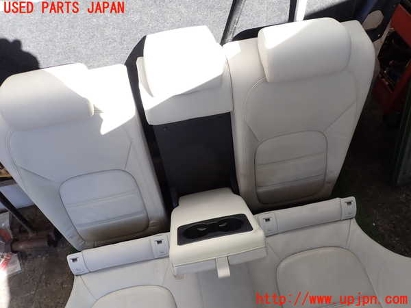2UPJ-9235037385]ジャガー・XE(JA2NA)リアシート 中古_2