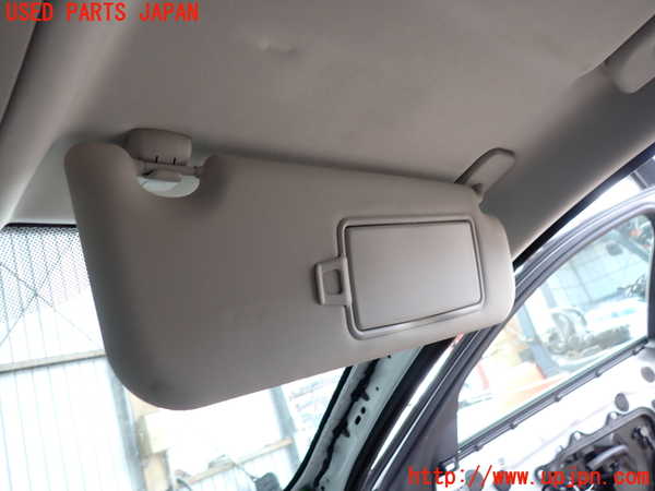 2UPJ-9235037625]ジャガー・XE(JA2NA)室内サンバイザー右側 中古_2