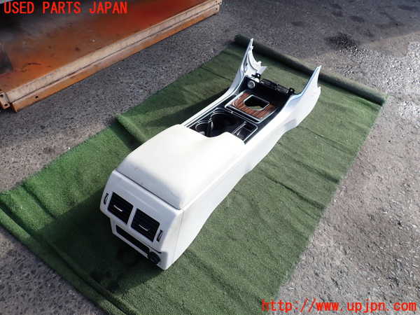 2UPJ-9235037540]ジャガー・XE(JA2NA)センターコンソール 中古_2