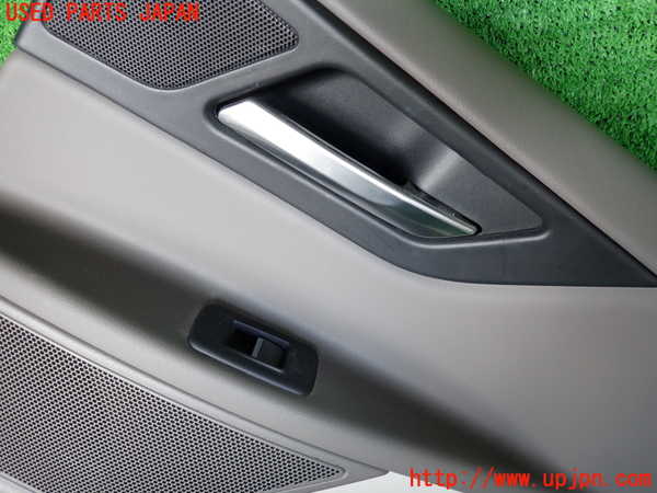 2UPJ-9235031294]ジャガー・XE(JA2NA)右後ドア内張り 中古_2