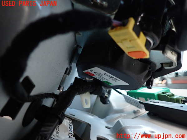 2UPJ-9235037185]ジャガー・XE(JA2NA)左2列目シートベルト 中古_2