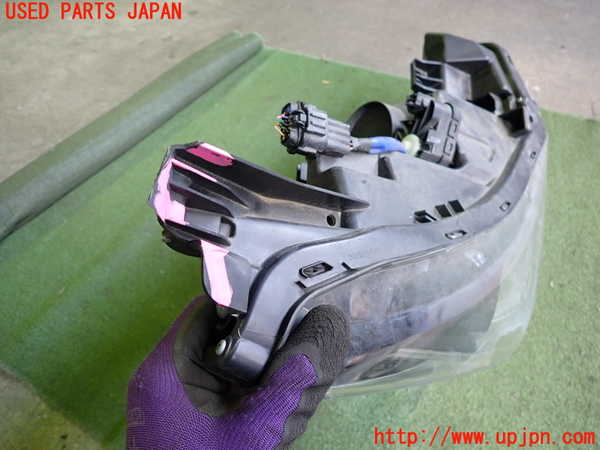 2UPJ-9235041130]日産リーフ(ZE1)右ヘッドライト LED (ジャンク品) 中古_3