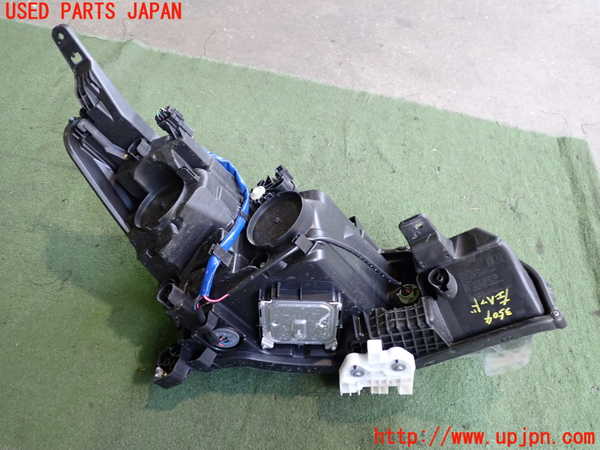 2UPJ-9235041132]日産リーフ(ZE1)左ヘッドライト LED 中古_2