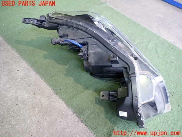 2UPJ-9235041132]日産リーフ(ZE1)左ヘッドライト LED 中古_3