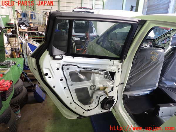 2UPJ-9235041320]日産リーフ(ZE1)左後ドア 中古(43R-007953 M2L3)_5