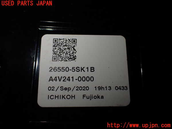 2UPJ-9235041530]日産リーフ(ZE1)右テールランプ 中古_3