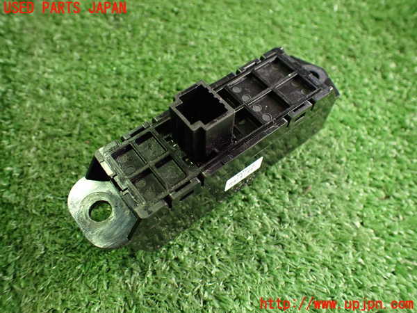 2UPJ-9235046309]日産リーフ(ZE1)スイッチ4 (メーター照度、TRIP RESET) 中古_3