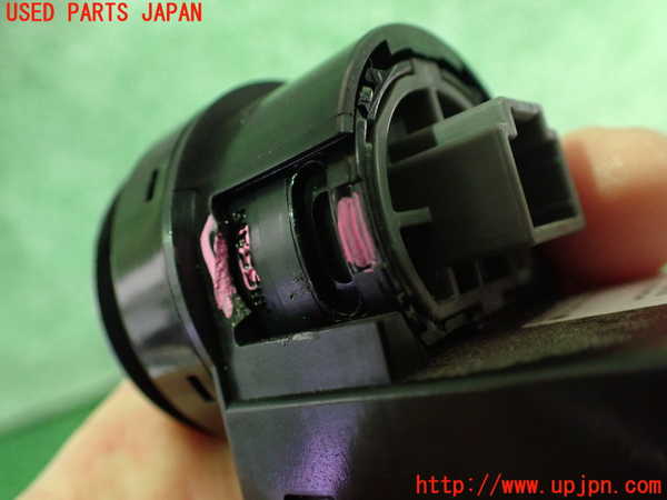 2UPJ-9235046110]日産リーフ(ZE1)エンジンコンピューター (ジャンク品) 中古_5