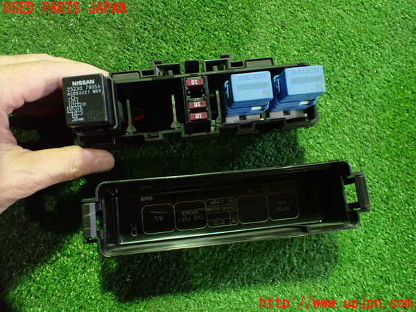 2UPJ-9235046743]日産リーフ(ZE1)ヒューズボックス3 中古_3