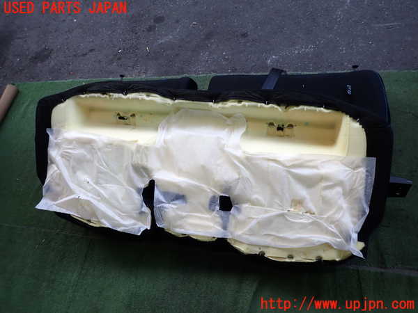 2UPJ-9235047385]日産リーフ(ZE1)リアシート 中古_3