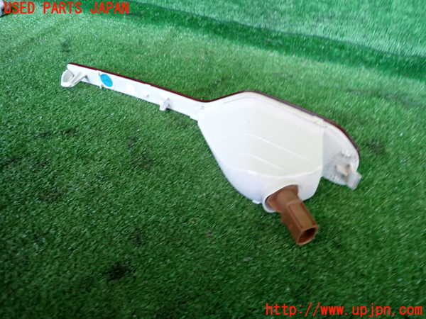 2UPJ-9235051154]ボルボ・XC40(XB420TXCM)右リアコーナーランプ 中古_3