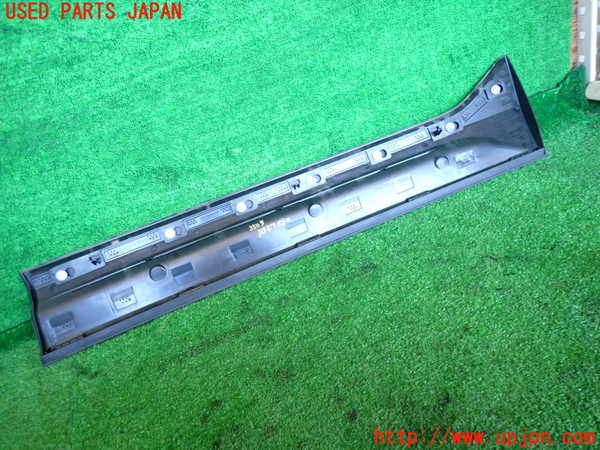 2UPJ-9235051262]ボルボ・XC40(XB420TXCM)左前ドアパネル 中古_2