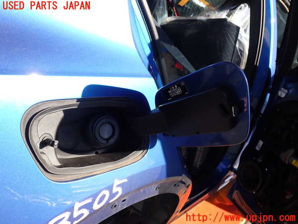 2UPJ-9235051690]ボルボ・XC40(XB420TXCM)フューエルリッド 中古_3