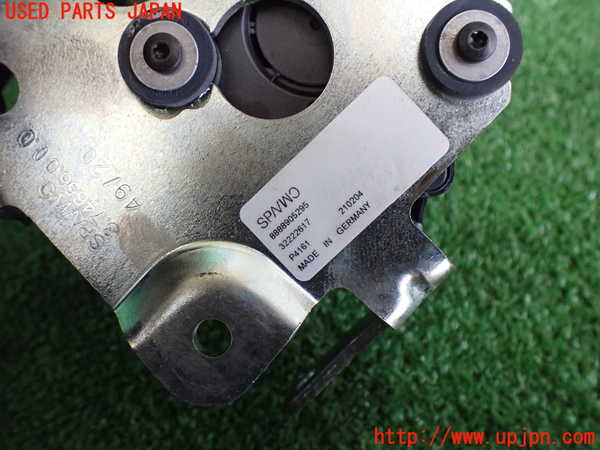 2UPJ-9235052110]ボルボ・XC40(XB420TXCM)ウォーターポンプ 中古_5