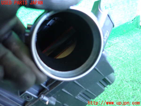 2UPJ-9235052560]ボルボ・XC40(XB420TXCM)エアクリーナーボックス 中古_4