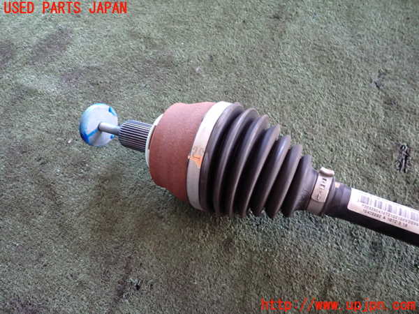 2UPJ-9235054015]ボルボ・XC40(XB420TXCM)左フロントドライブシャフト 中古_2