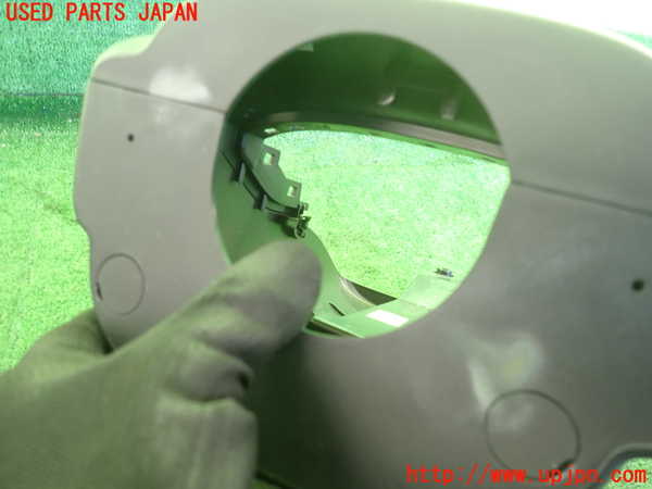 2UPJ-9235057905]ボルボ・XC40(XB420TXCM)コラムカバー 中古_2